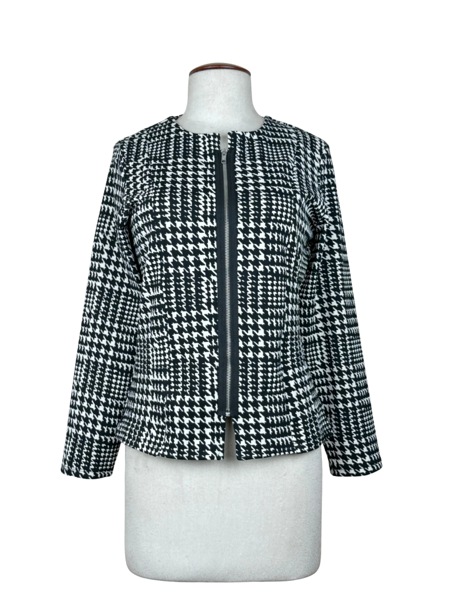 Secondhand Branded Women Bolero Coatt by Gerard, Black & White Polyester fabric, Premium condition, for Womens - Online Thrift Shop Karachi Pakistan