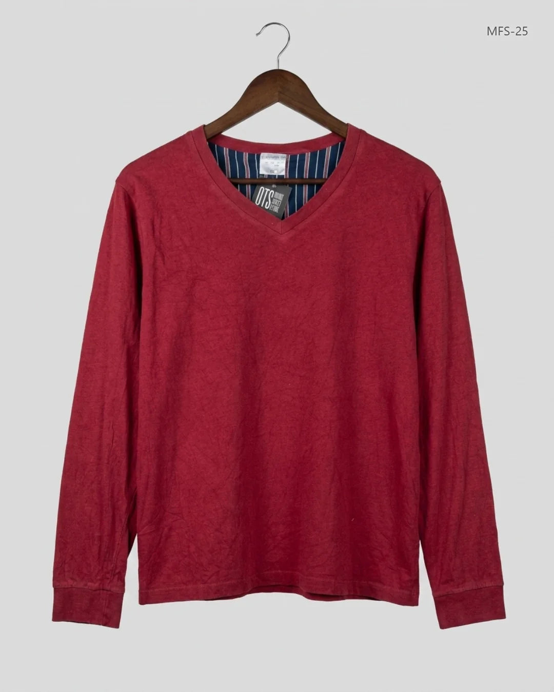 UK Imported secondhand Men's Full Sleeves T-Shirt - ENRICO MORI brand, Maroon Cotton, Premium condition, for Men - Online Thrift Store Karachi Pakistan