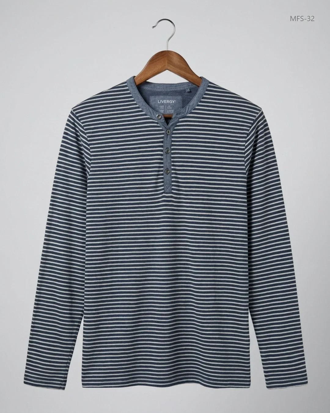 UK Imported secondhand Men's Full Sleeves T-Shirt - livergy brand, Blue Cotton, Premium condition, for Men - Online Thrift Store Peshawar Pakistan
