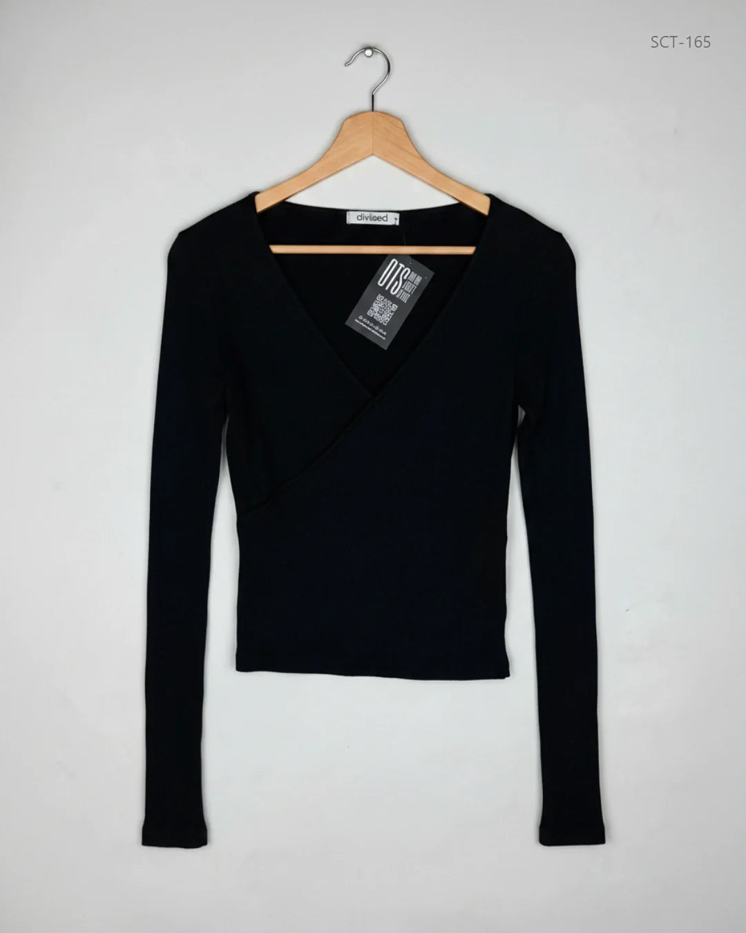 UK Imported secondhand Summer Crop Tops - H&M brand, Black Cotton, Premium condition, for Womens - Online Thrift Store Lahore Pakistan