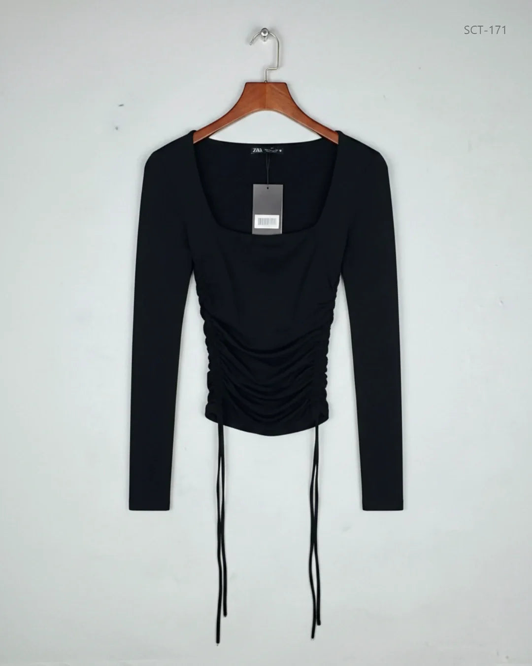 Shop Premium Summer Crop Tops by Zara | Preloved Branded Clothes | Black Polyester | Womens | OTS Thrift Store Lahore Pakistan