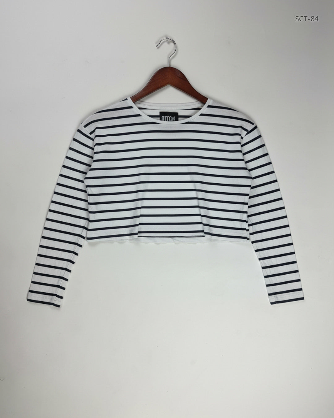 Preloved Premium Summer Crop Tops by Girlsawar, White Cotton for Womens - OTS Thrift Shop Lahore Pakistan