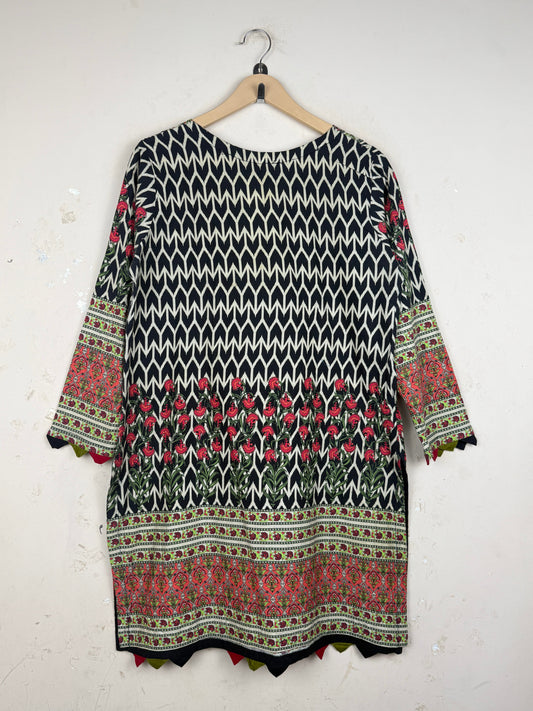 Find Premium Black Summer Kurti by Unknown for Womens | Shop OTS Thrift Store Pakistan (SK-120)