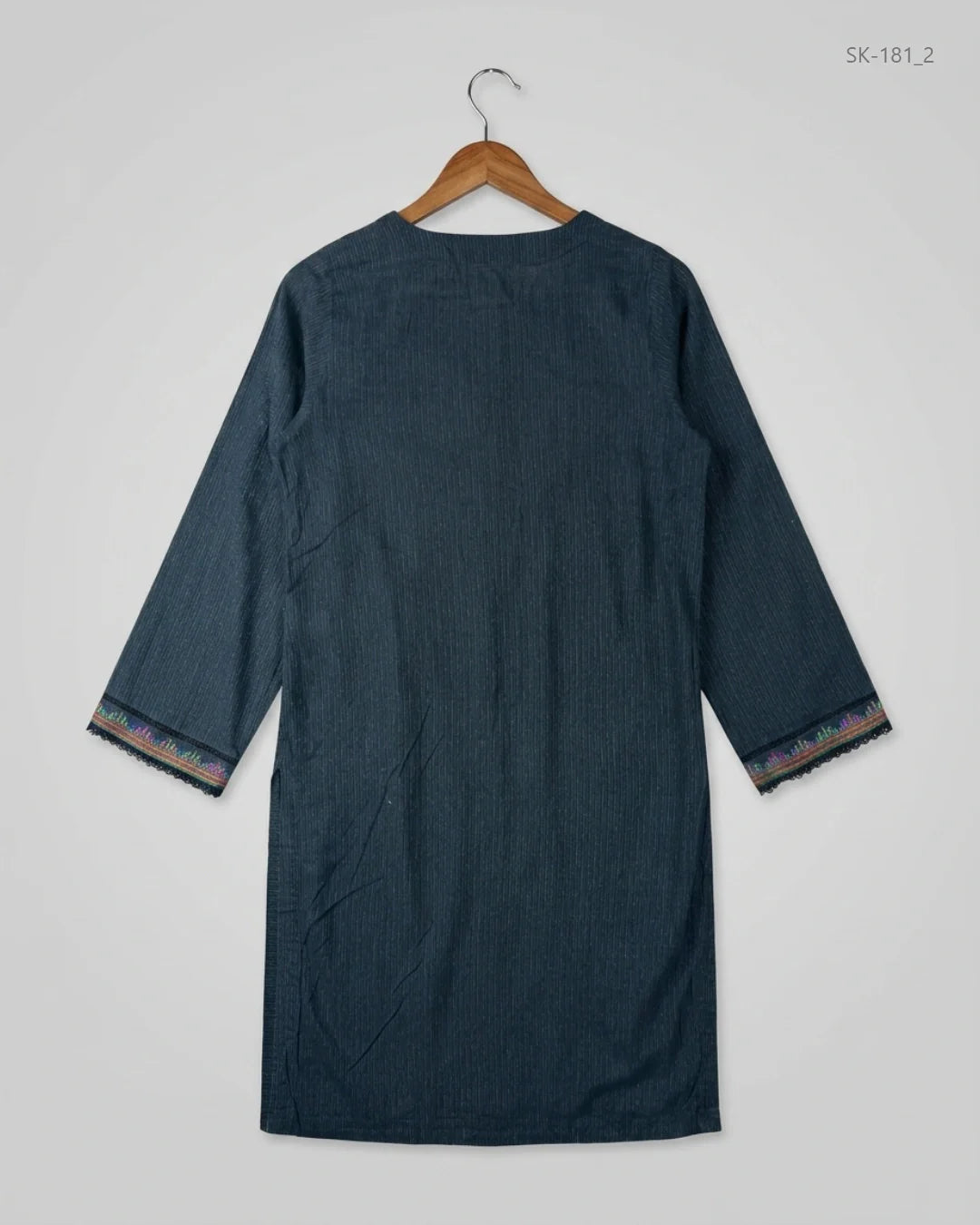 Buy Black Lawn Summer Kurti by CUT LABEL - Premium condition for Womens | Preloved OTS Pakistan (SK-181)