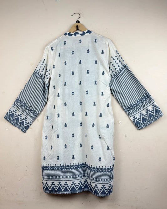 Shop Premium Condition White Lawn Summer Kurti by Arfa Riwaj for at OTS - Online Thrift Store Pakistan (SK-20)