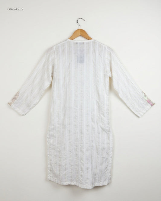 Buy White Cotton Summer Kurti by SENORITA - Premium condition for Womens | Preloved OTS Pakistan (SK-242)