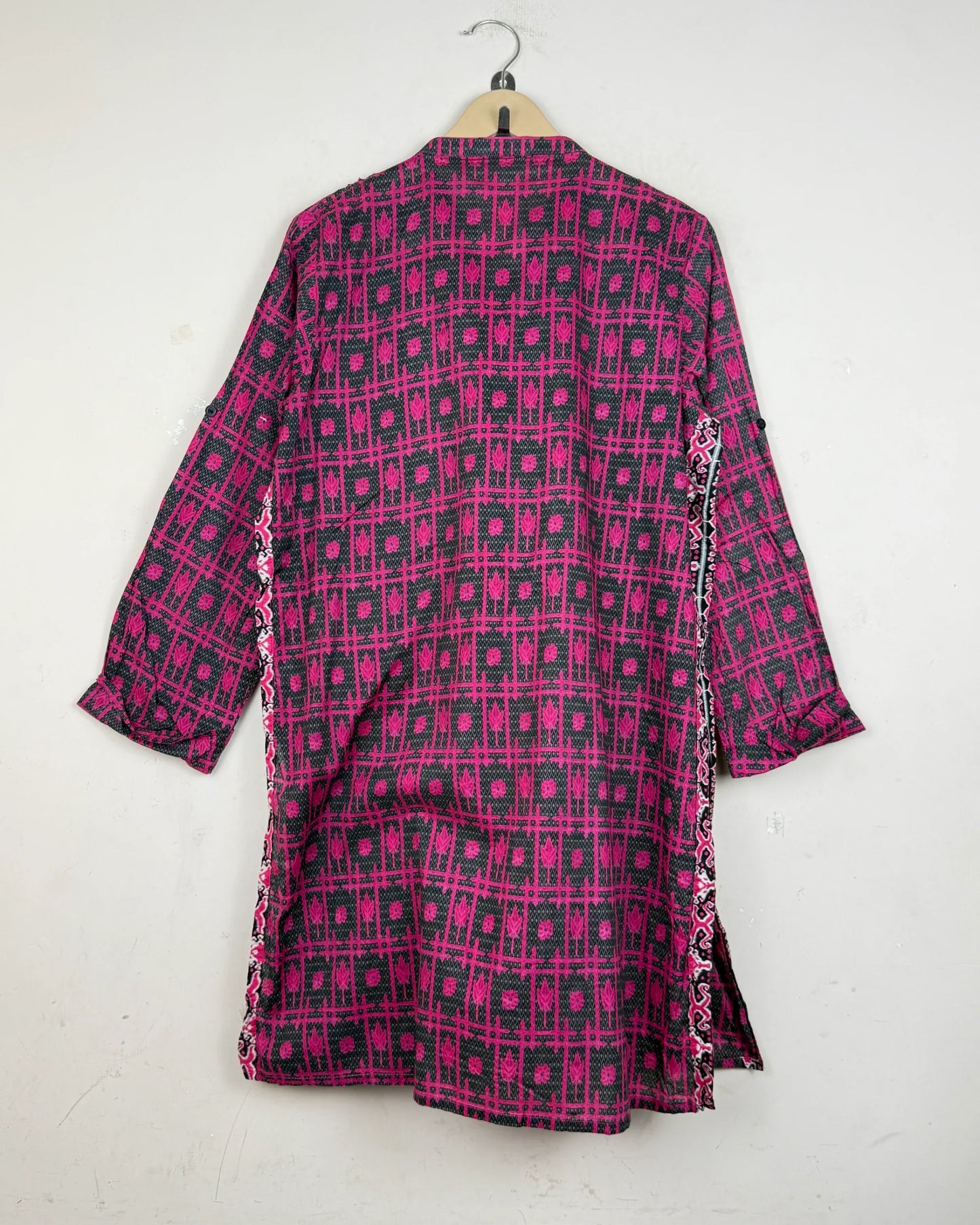 Buy Premium Summer Kurti in Black & Pink Lawn by Limelight for | OTS Thrift Store Pakistan