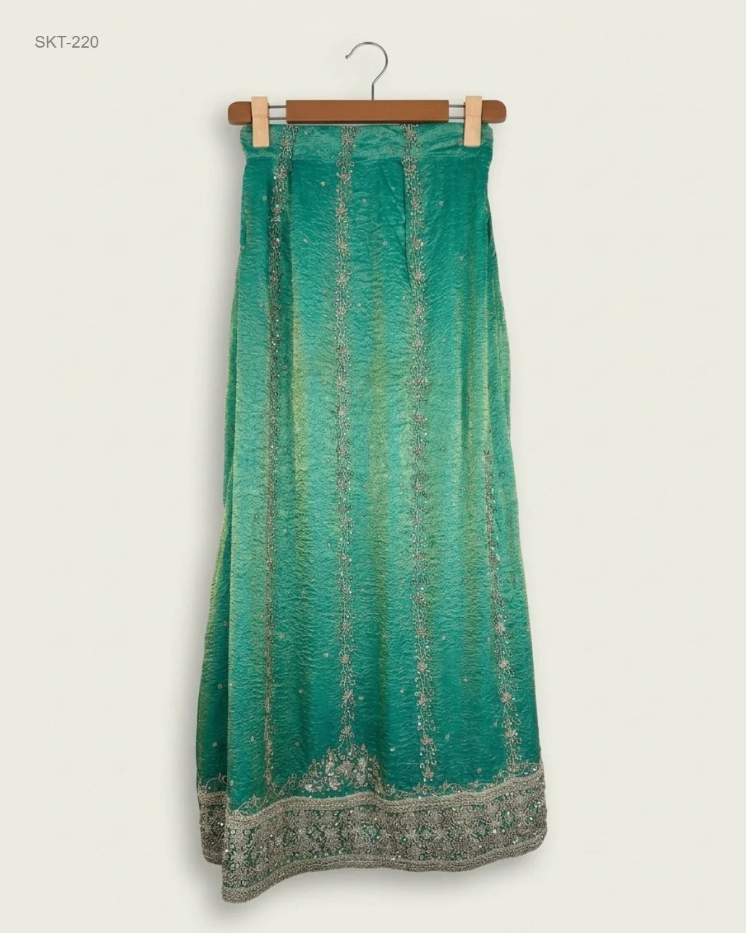 Excellent Condition Women's skirts | Preloved CUT LABEL | Green Polyester | Thrift Shop for Womens Lahore Pakistan | OTS