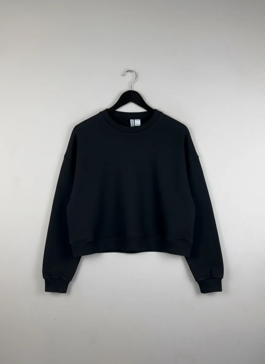 Shop Premium Winter Crop Tops by H&M | Preloved Branded Clothes | Black Cotton | Women | OTS Thrift Store Peshawar Pakistan