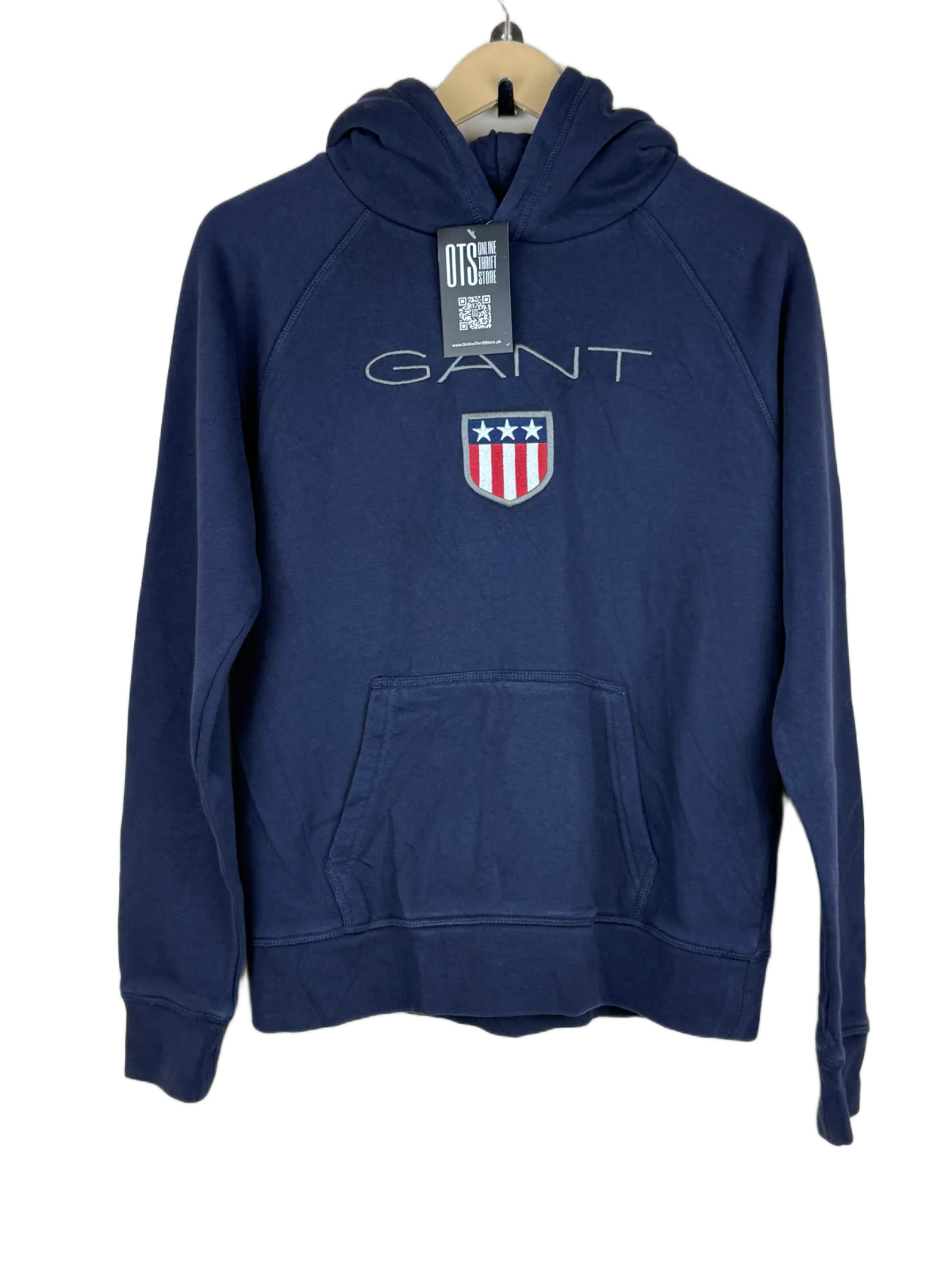 Shop Premium Winter Hoodies & Sweatshirtss by Gant | Preloved Branded Clothes | Navy Blue Cotton | Women | OTS Thrift Store Karachi Pakistan