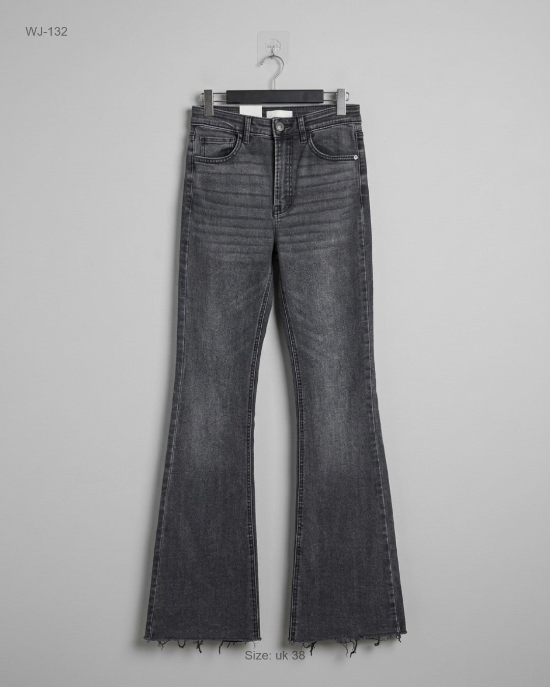 UK Imported secondhand Women Jeans - stradivarius brand, Grey Cotton, Premium condition, for - Online Thrift Store Lahore Pakistan
