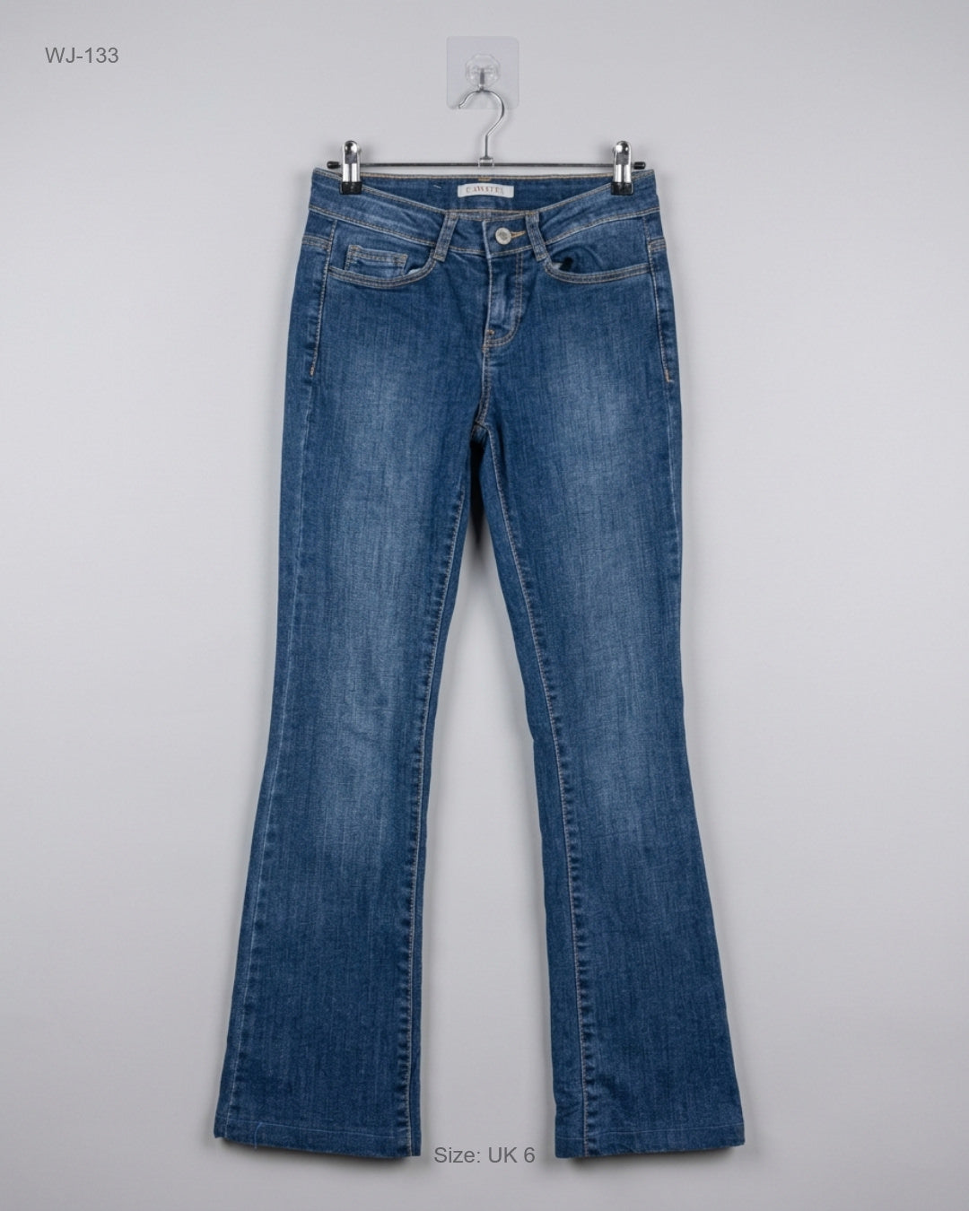 Secondhand Branded Women Jeans by Camayeu, Blue Cotton fabric, Premium condition, for - Online Thrift Shop Peshawar Pakistan