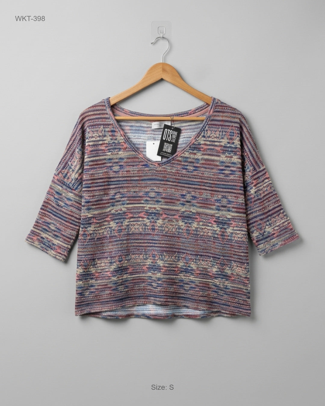 Shop Premium Winter Knitted Tops by Zara | Preloved Branded Clothes | Multi Polyester | | OTS Thrift Store Peshawar Pakistan