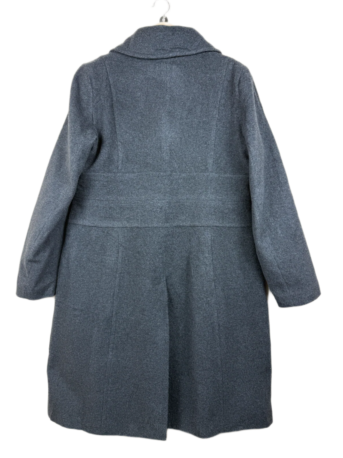 Shop Premium Condition Gray Wool + Polyester Winter Long Cardigans by Unknown for Women at OTS - Online Thrift Store Pakistan (WLC-24)