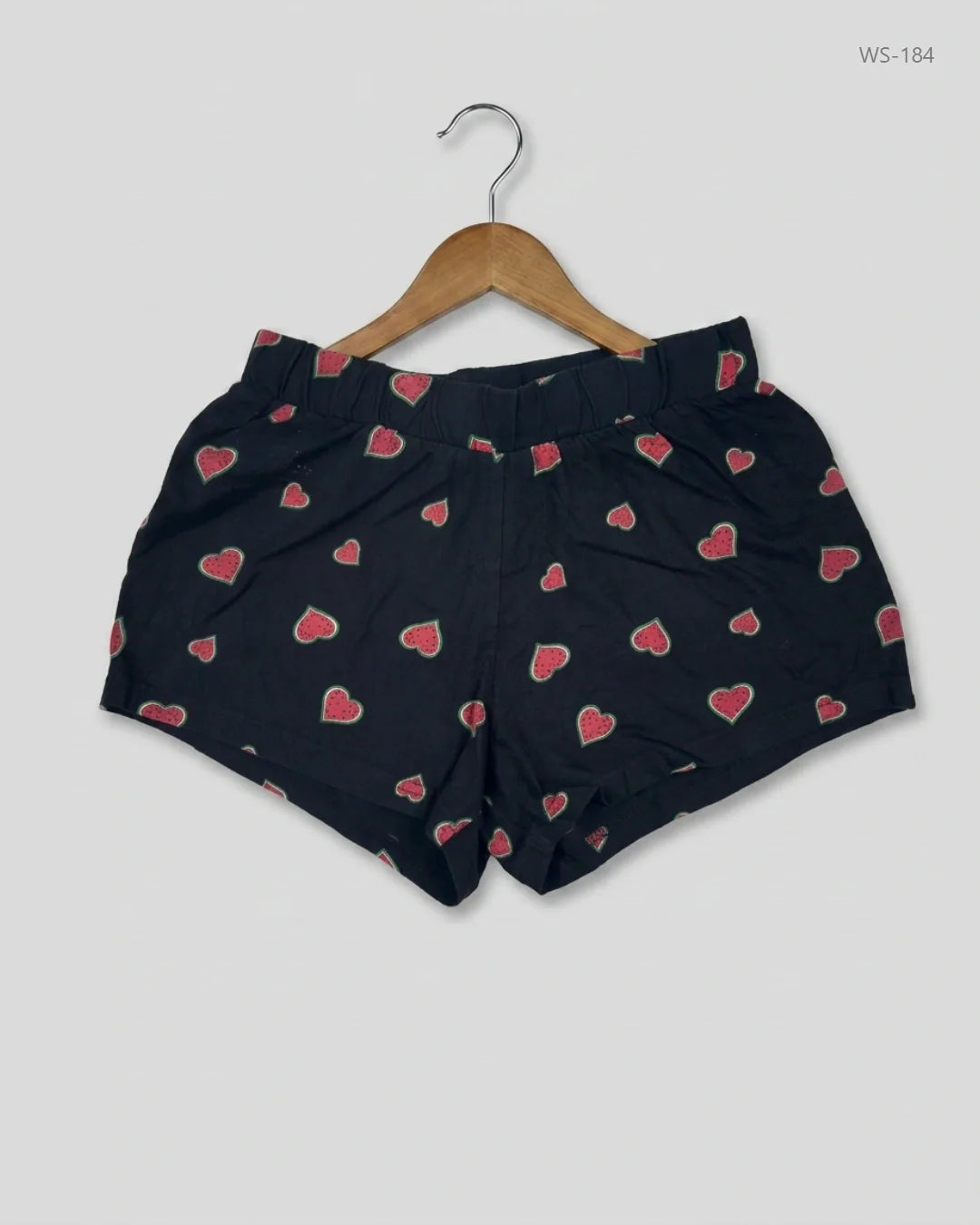 Secondhand Branded Womens Shorts by New Look, Black Cotton fabric, Premium condition, for Women - Online Thrift Shop Islamabad Pakistan