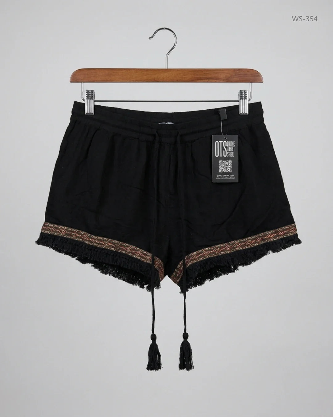 Preloved Premium Womens Shorts by Atmosphere, Black Viscose for Women - OTS Thrift Shop Lahore Pakistan