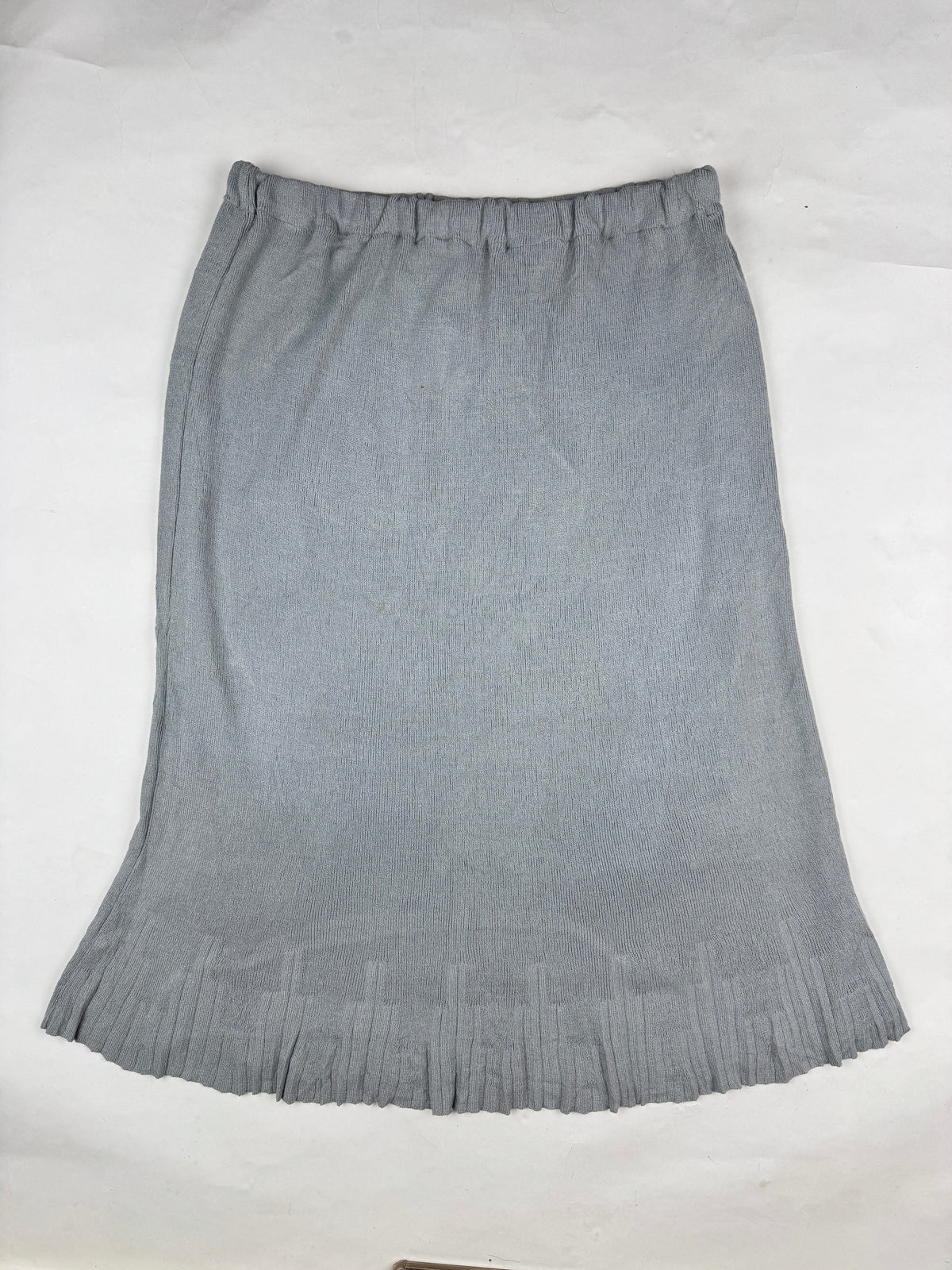 CUT LABEL Grey Knit Midi Skirt buy preloved clothing online Pakistan - image 2