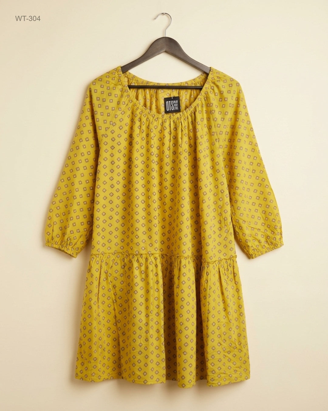 UNKNOWN (WT-304) Tiered Smock Tunic Dress