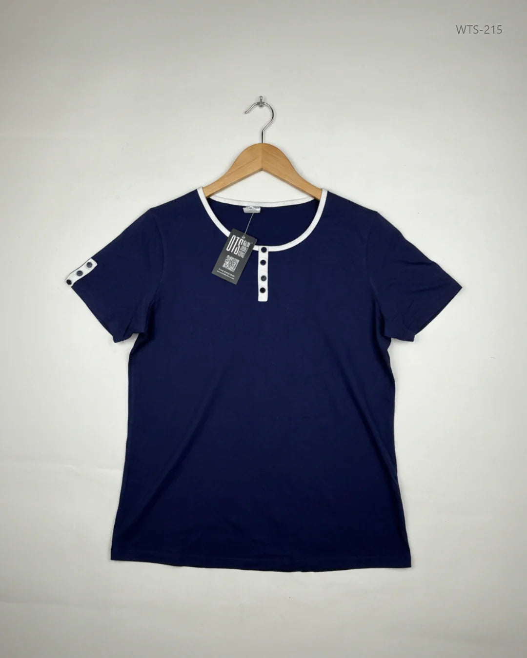 Womens Tshirts | Unknown | Preloved Branded | Blue Cotton | Premium | OTS Thrift Store Karachi Pakistan