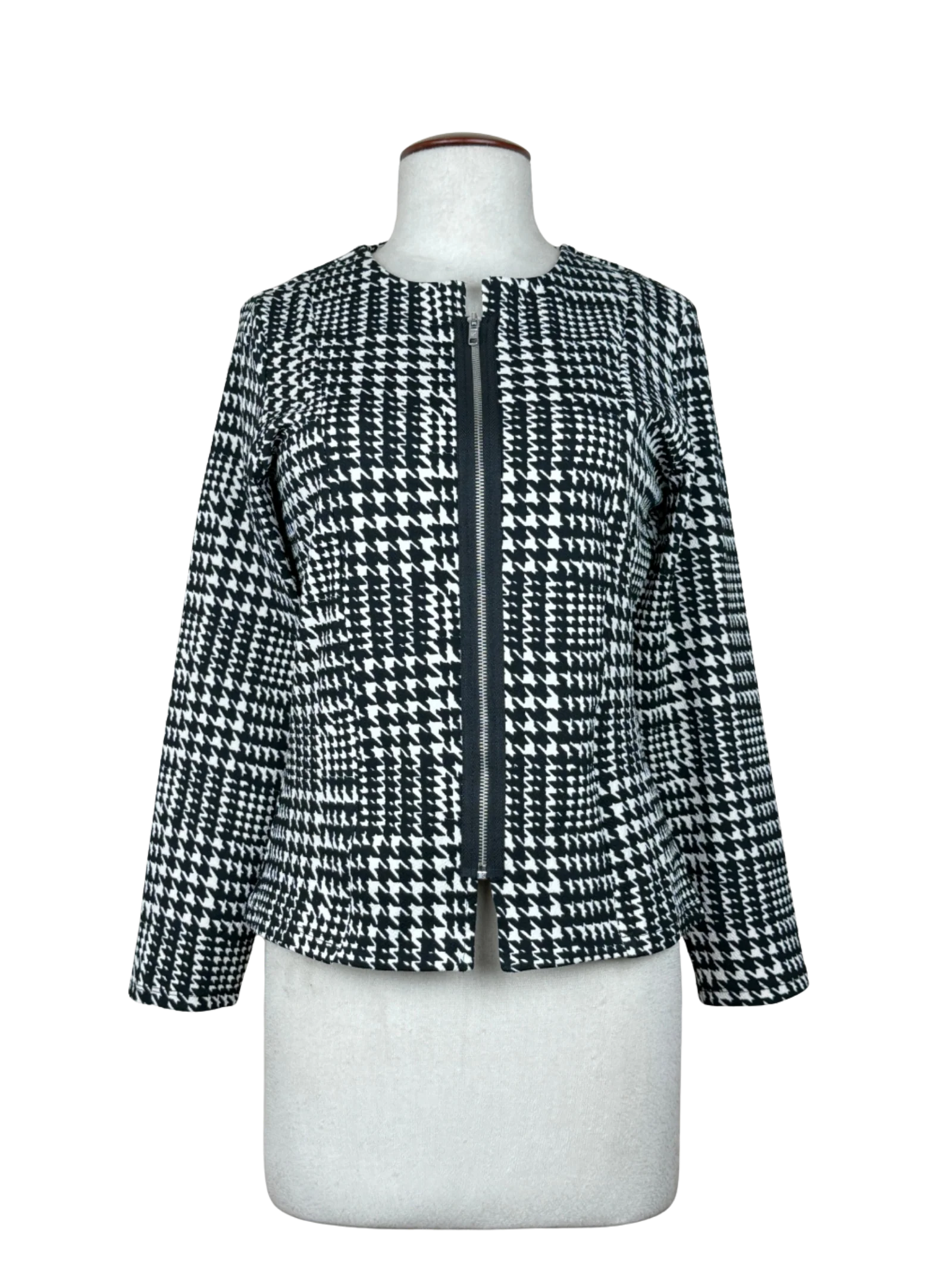 Secondhand Branded Women Bolero Coatt by Gerard, Black & White Polyester fabric, Premium condition, for Womens - Online Thrift Shop Karachi Pakistan