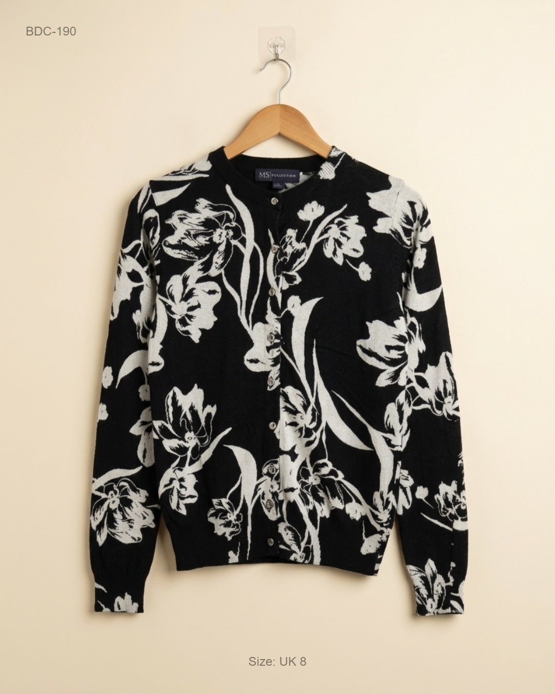 PRECIS - M&S (BDC-190) Black & Offwhite Button Down Cardigans
