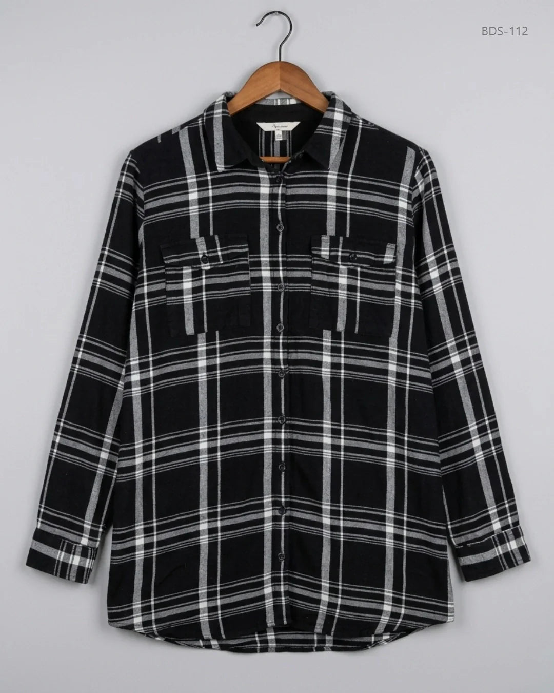 Button Down Shirt | TU | Preloved Branded | Black & White Viscose | Premium | OTS Thrift Store Islamabad Pakistan