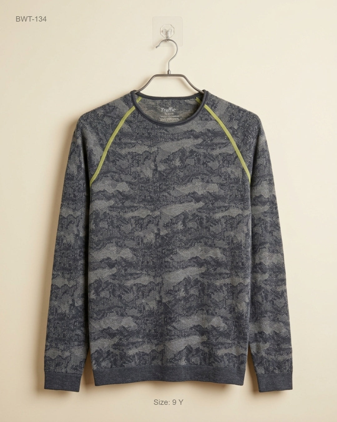 Crane (BWT-134) Performance Knit Long-Sleeve Top