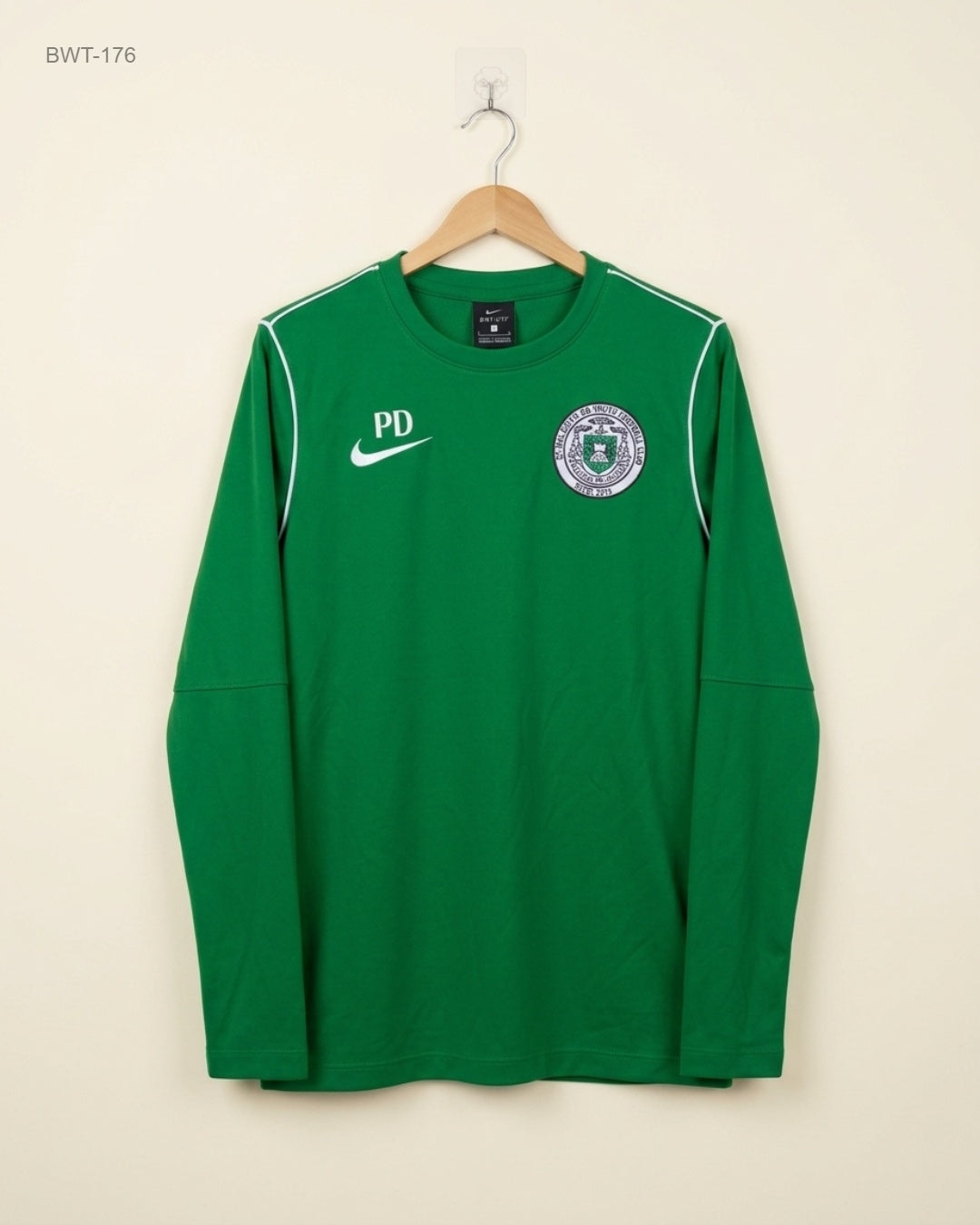 Secondhand Branded Boys Winter Tops by Dri Fit, Parrot Polyester fabric, Premium condition, for Boys - Online Thrift Shop Lahore Pakistan