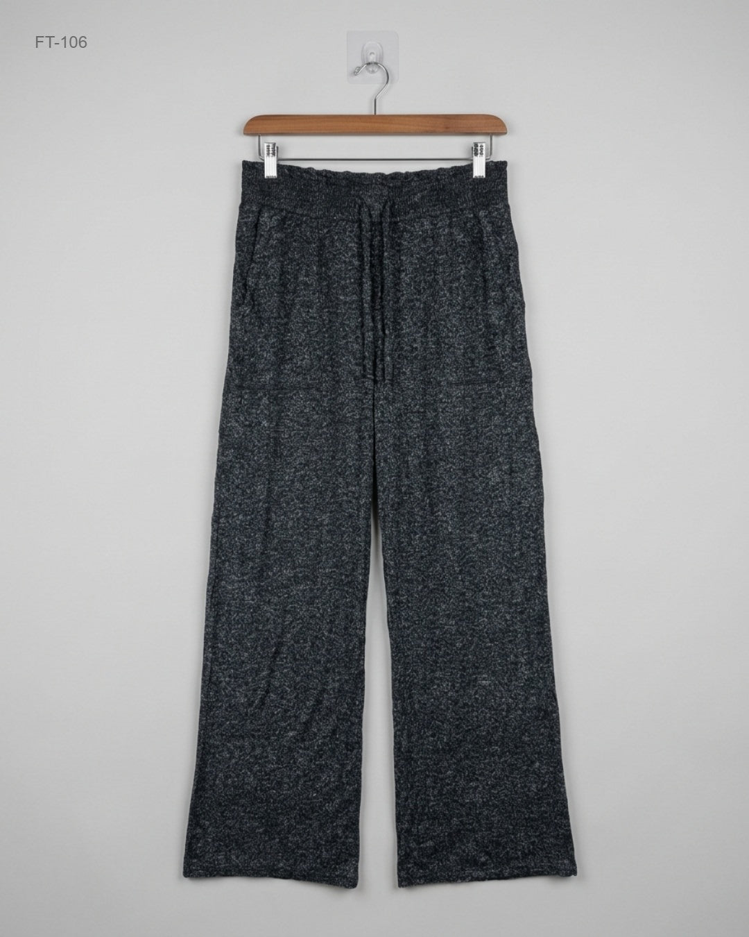 Preloved Premium Flapper Trousers by CUT LABEL, black Acralic for Women - OTS Thrift Shop Peshawar Pakistan