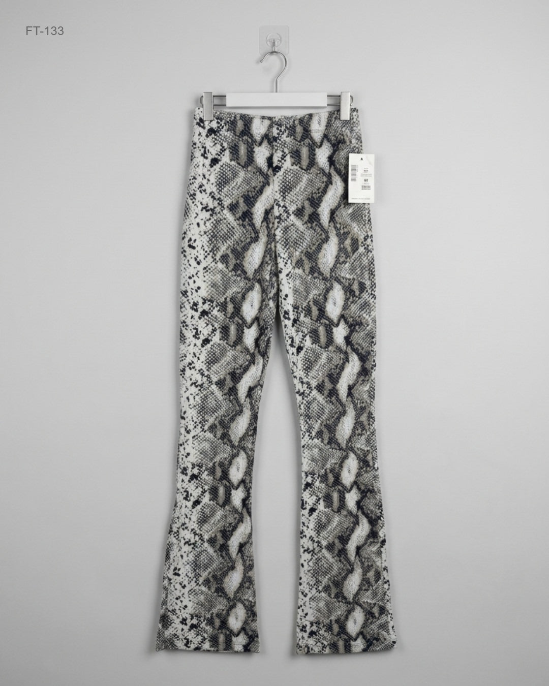 Shop Premium Flapper Trousers by good luck | Preloved Branded Clothes | Black&White Polyester | Women | OTS Thrift Store Karachi Pakistan