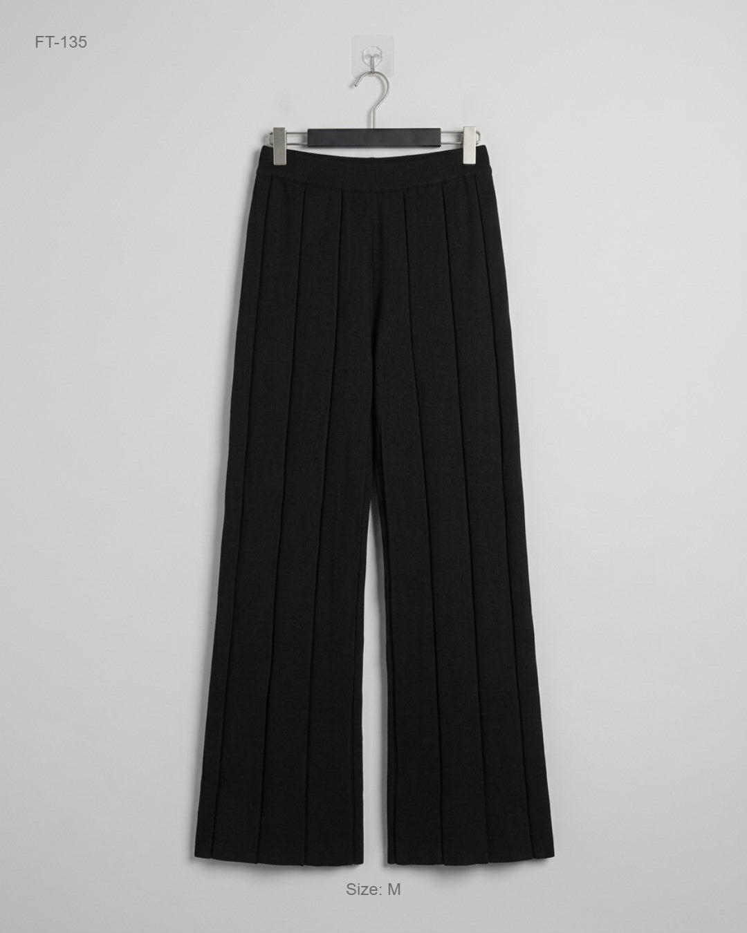 Secondhand Branded Flapper Trousers by Unknown, BLACK Viscose fabric, Premium condition, for Women - Online Thrift Shop Lahore Pakistan