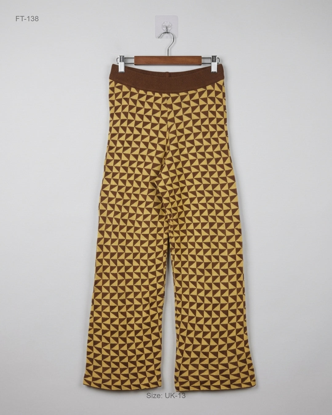 UK Imported secondhand Flapper Trousers - ZARA brand, YELLOW ACRYLIC, Premium condition, for Women - Online Thrift Store Islamabad Pakistan