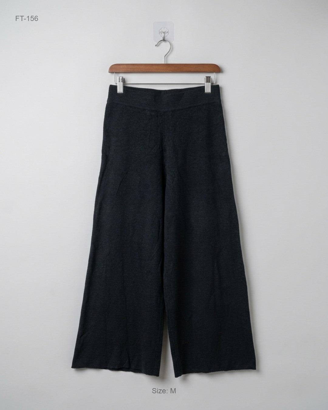 UK Imported secondhand Flapper Trousers - Marled brand, black Polyester, Premium condition, for Women - Online Thrift Store Peshawar Pakistan