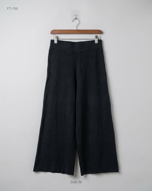 UK Imported secondhand Flapper Trousers - Marled brand, black Polyester, Premium condition, for Women - Online Thrift Store Peshawar Pakistan