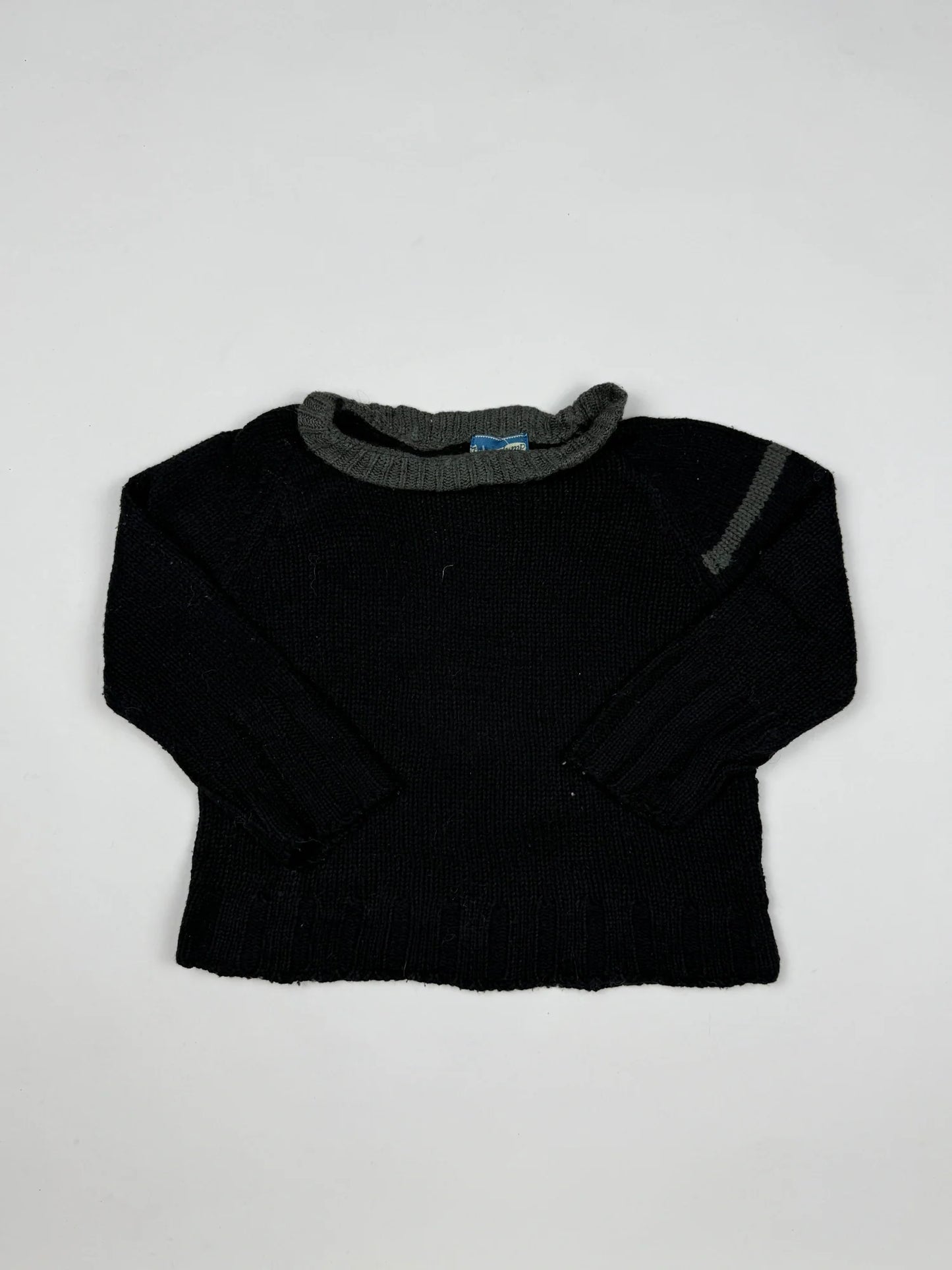 Girls Sweaters | Triple jump | Preloved Branded | Black Acrylic | Excellent | OTS Thrift Store Lahore Pakistan