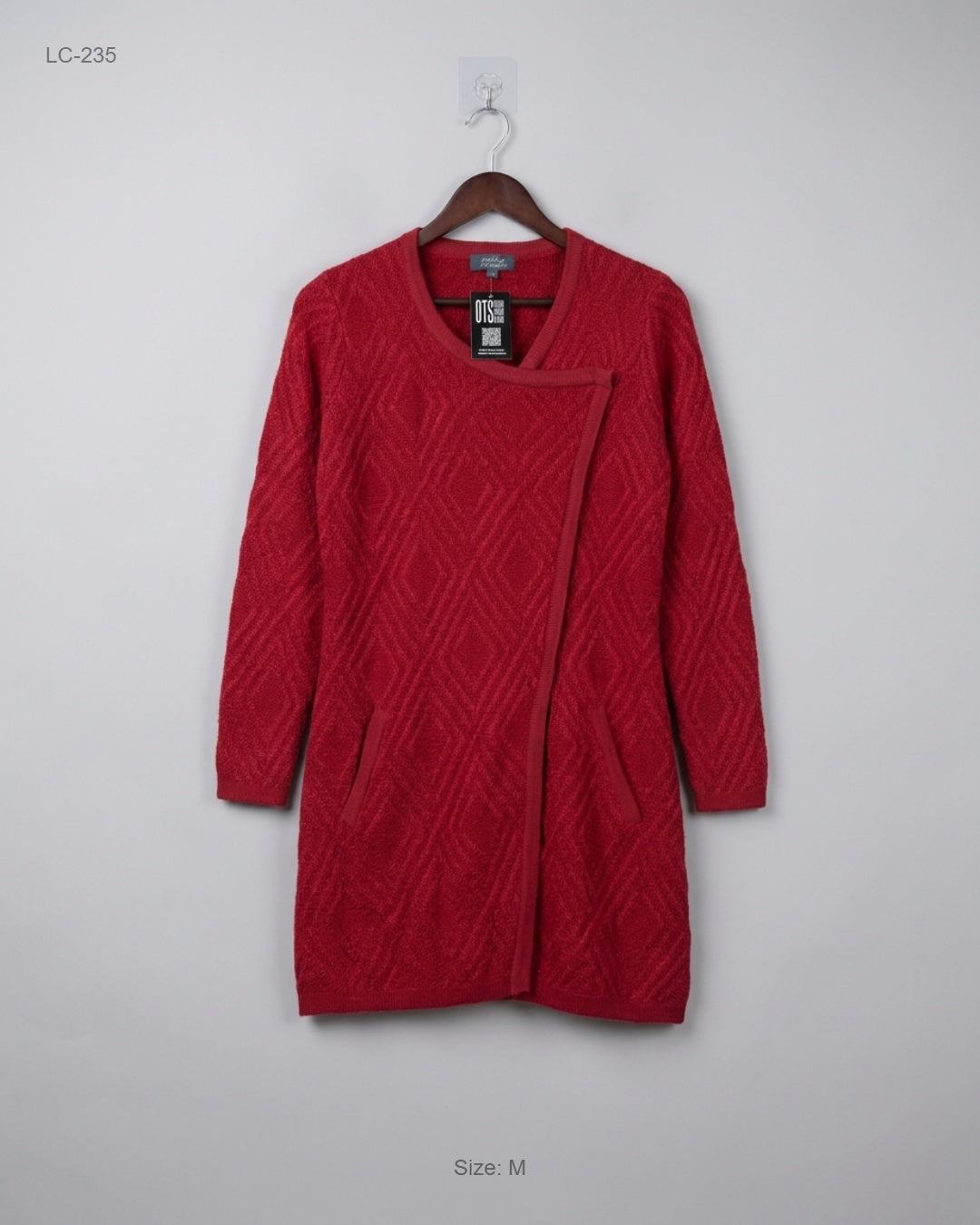 PERUNA (LC-235) Asymmetrical Knit Tunic Sweater