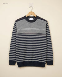 Unknown (MS-114) Striped Crew-Neck Sweater - S/M