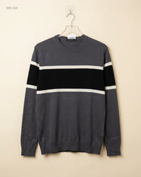 Unknown (MS-124) Crewneck Sweater - M
