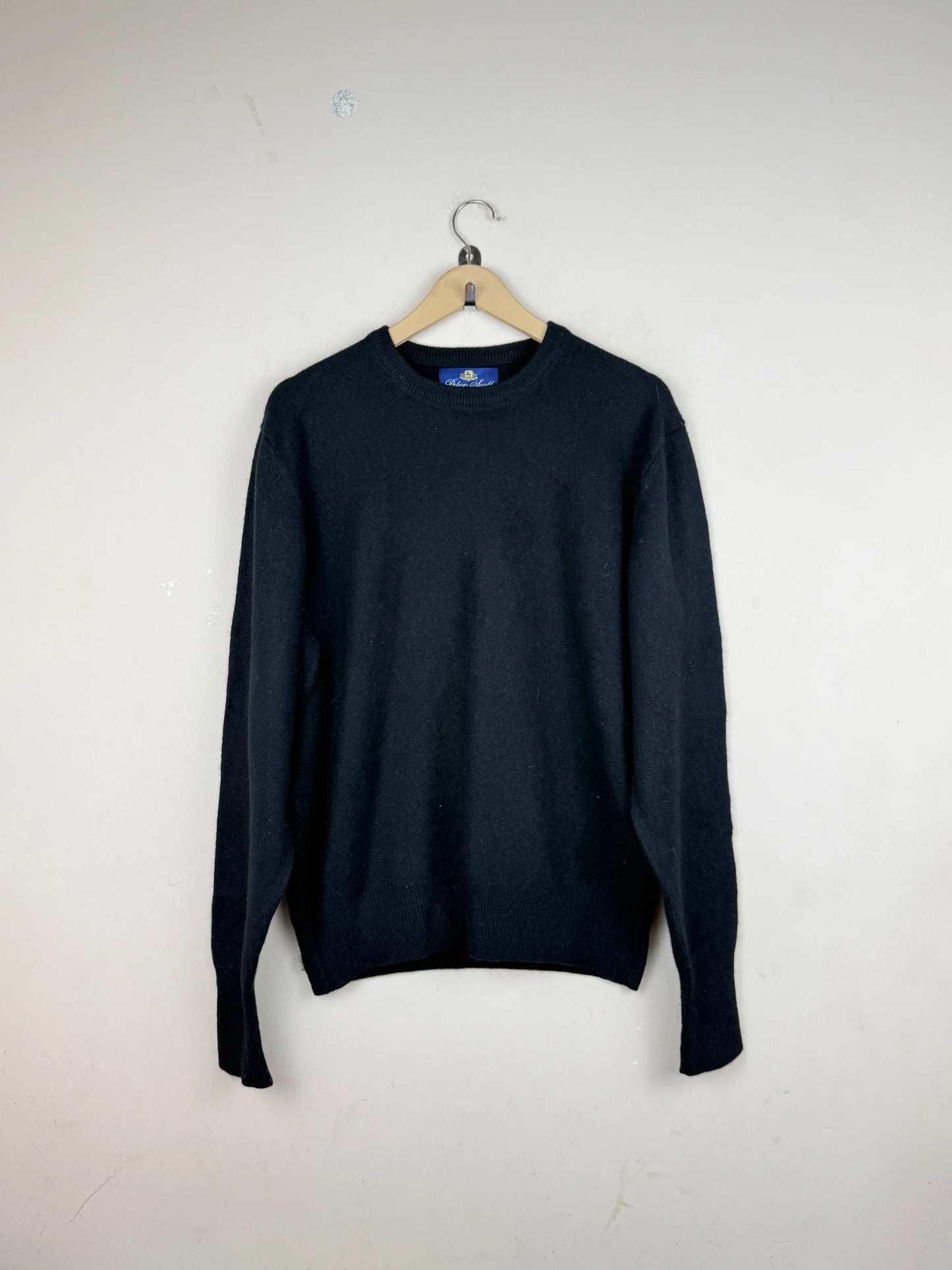 Shop Premium Men's Jumpers & Sweaters by peter scott | Preloved Branded Clothes | Black wool | Men | OTS Thrift Store Lahore Pakistan