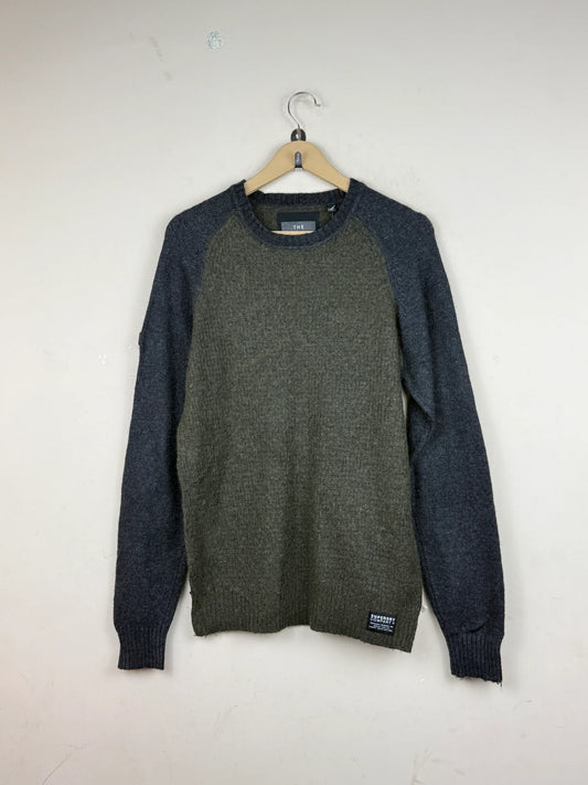 Secondhand Branded Men's Jumpers & Sweaters by Superdry, Gray Wool fabric, Excellent condition, for Men - Online Thrift Shop Islamabad Pakistan