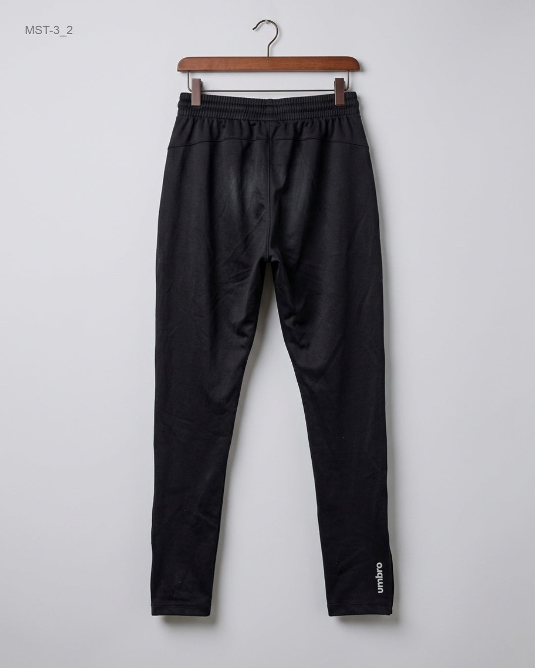 UMBRO (MST-3) Tapered Training Joggers \ Trouser