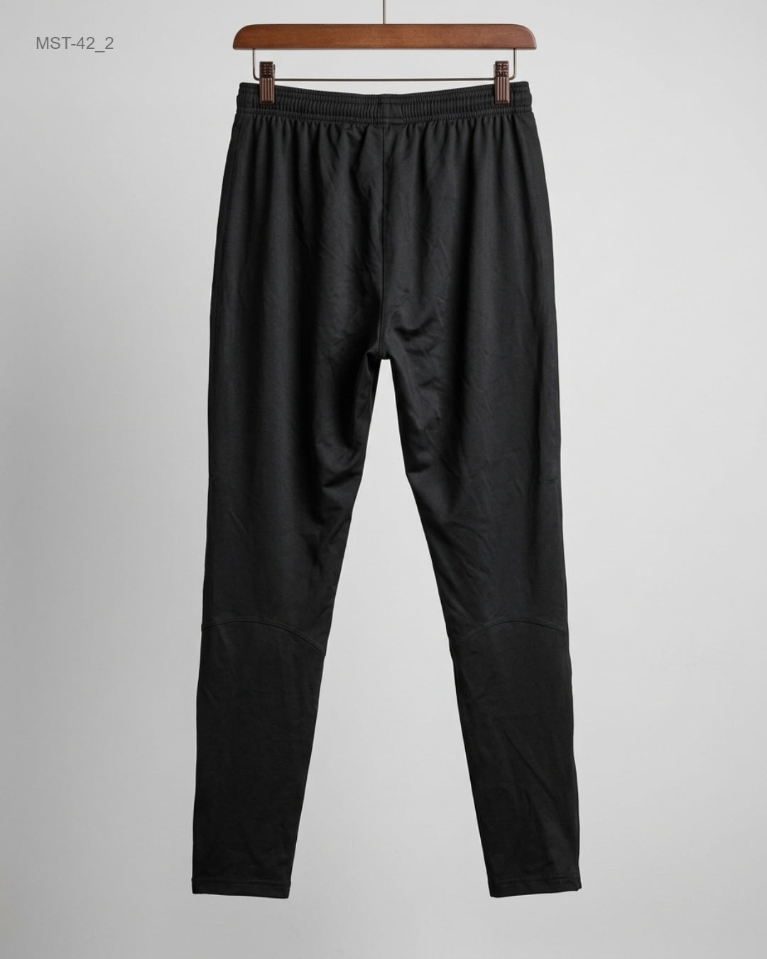 Shop Premium Condition Black Polyester Men Sports Trousers by NIKE for MENS at OTS - Online Thrift Store Pakistan (MST-42)