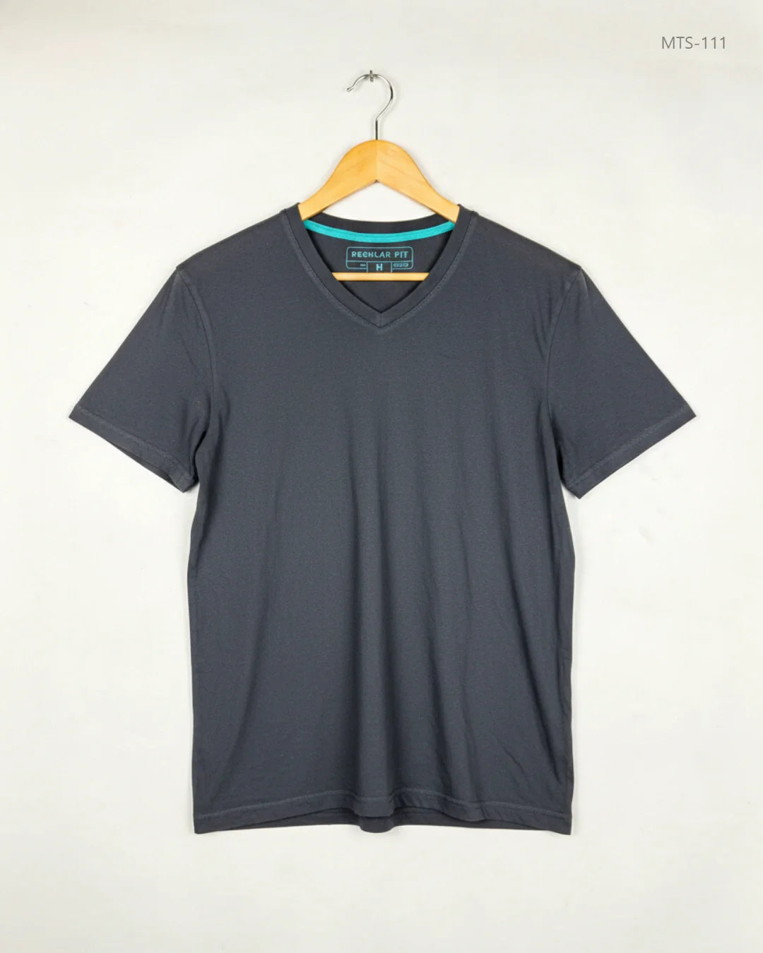 Secondhand Branded Mens Tshirts by ACTIVE, Black Cotton fabric, Premium condition, for Men - Online Thrift Shop Karachi Pakistan