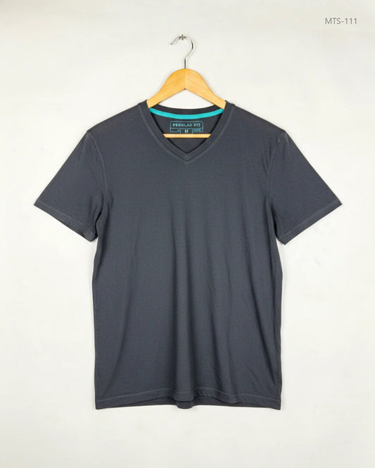 Secondhand Branded Mens Tshirts by ACTIVE, Black Cotton fabric, Premium condition, for Men - Online Thrift Shop Karachi Pakistan