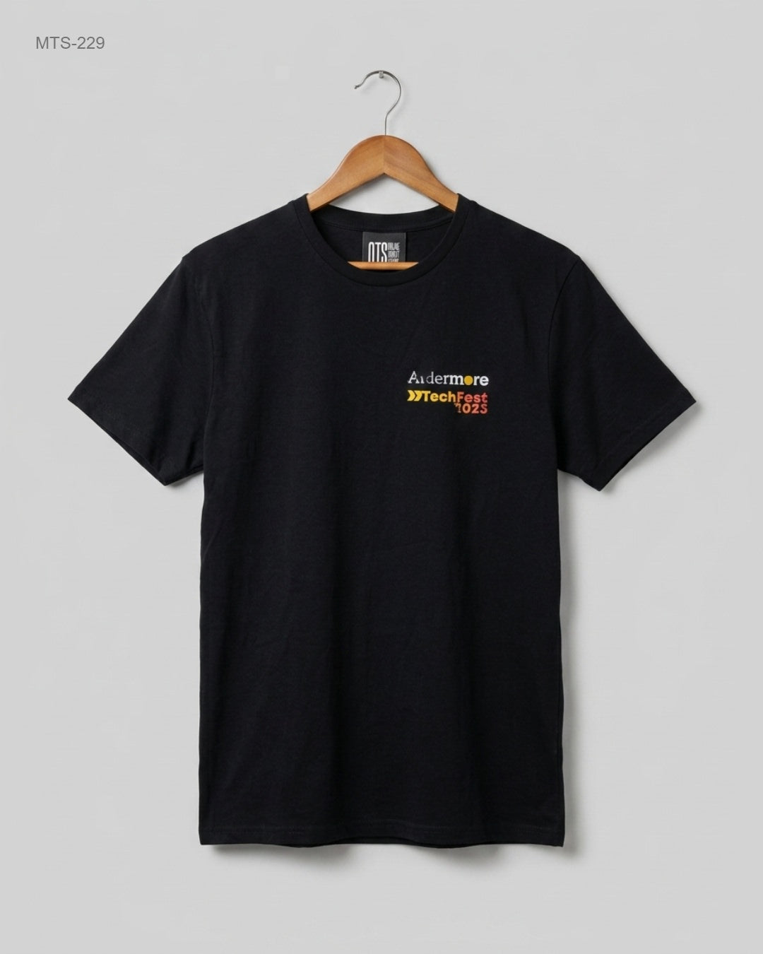 GILDAN (MTS-229) Graphic T-Shirt