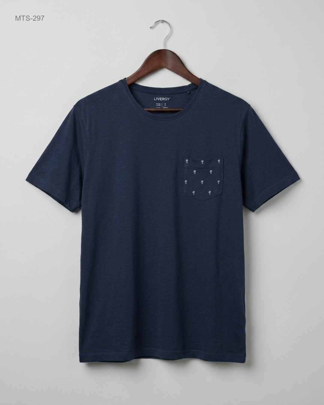 LIVERGY (MTS-297) Pocket T-Shirt