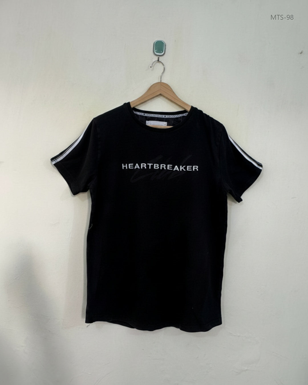 HEARTBREAK Black Mens Tshirts (MTS-98)