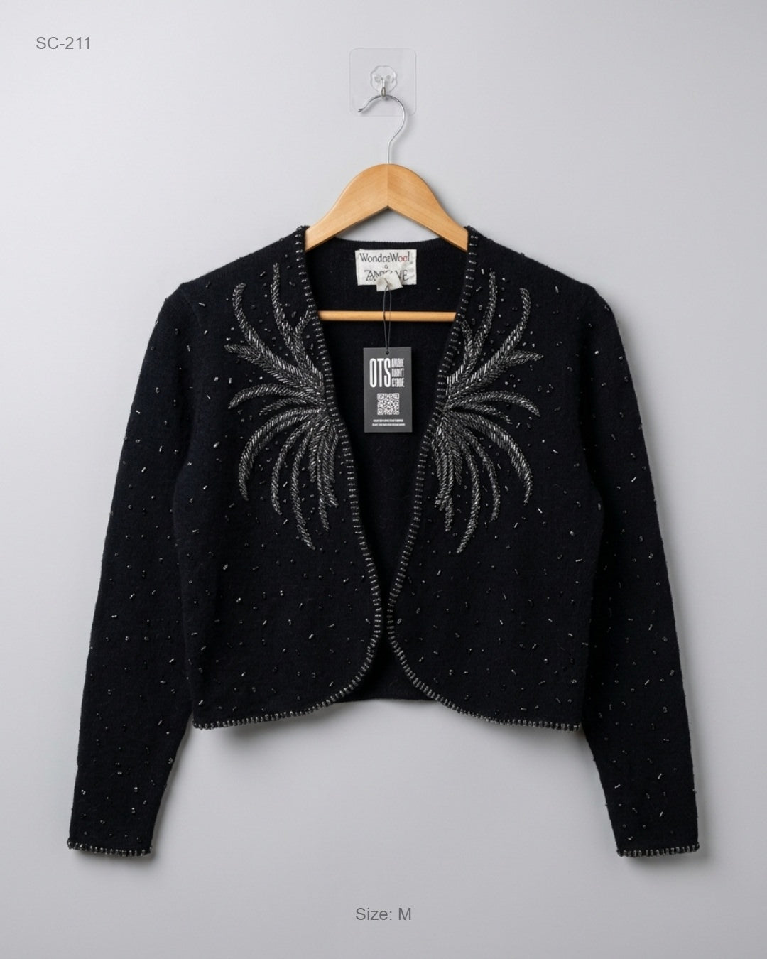 Secondhand Branded Short Cardigans by WANDER WOOL, Black Acrylic fabric, Premium condition, for Women - Online Thrift Shop Karachi Pakistan