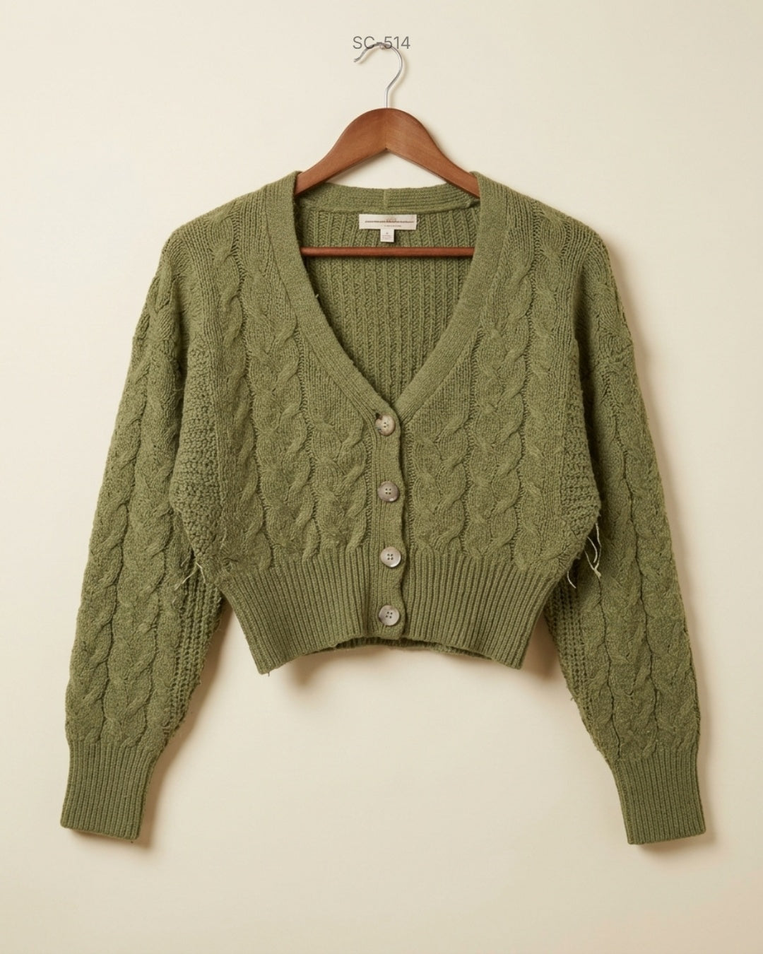 Urban Outfiters (SC-514) Cropped Cable-Knit Cardigan