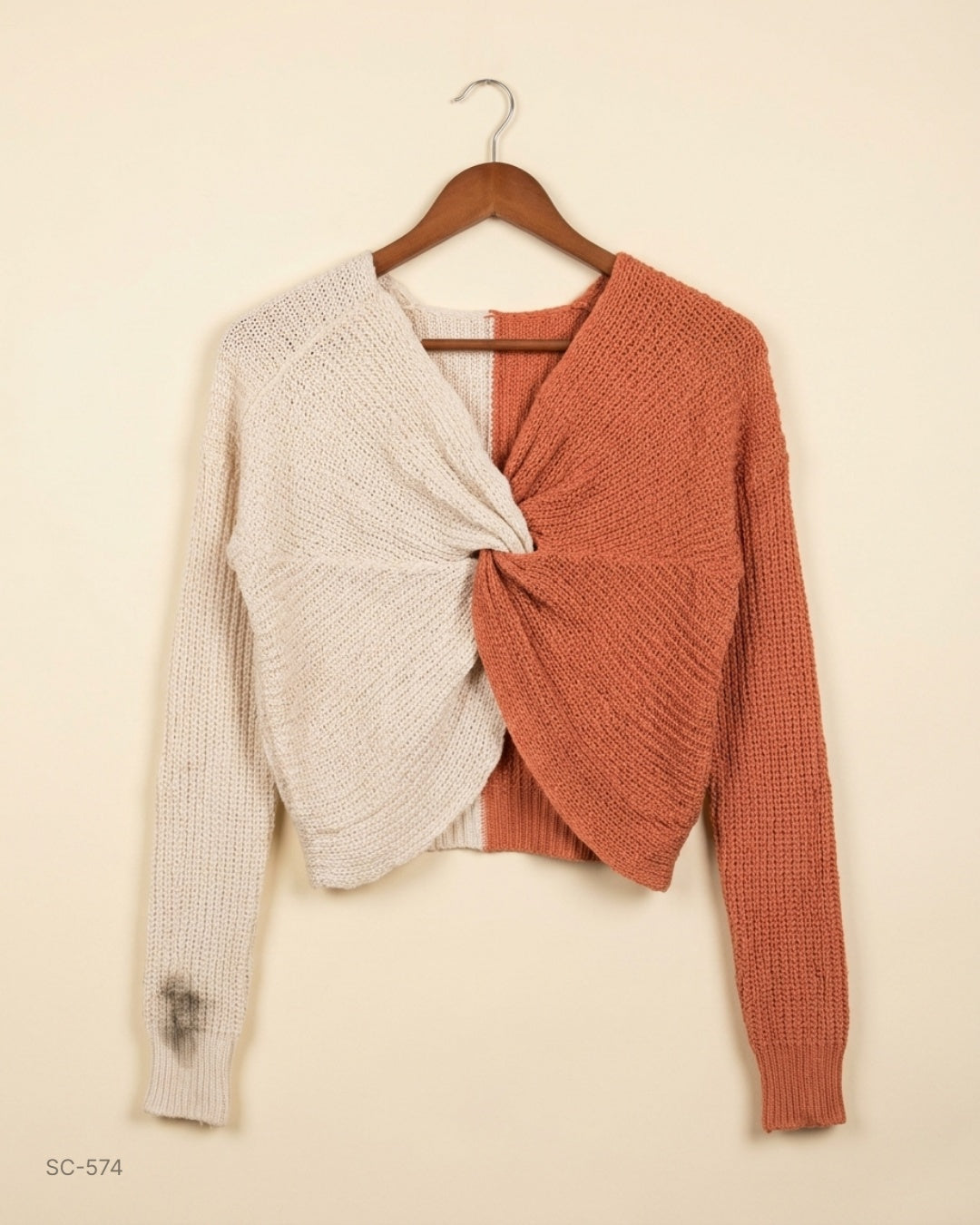 No Boundaries (SC-574) Twist-Front Color-Block Knit Top